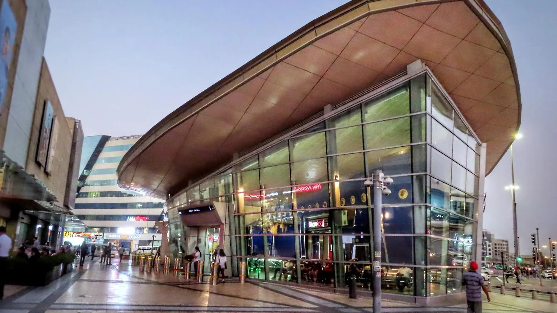 Classic Stay Near Sharaf Dg & Burjuman Metro دبي